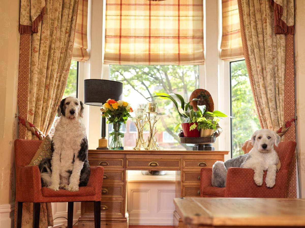 Howarth House ลิธึม เซนต์ แอนน์ส ภายนอก รูปภาพ