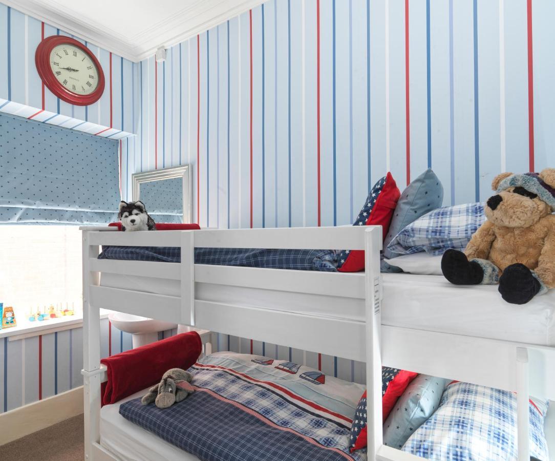 Howarth House ลิธึม เซนต์ แอนน์ส ภายนอก รูปภาพ