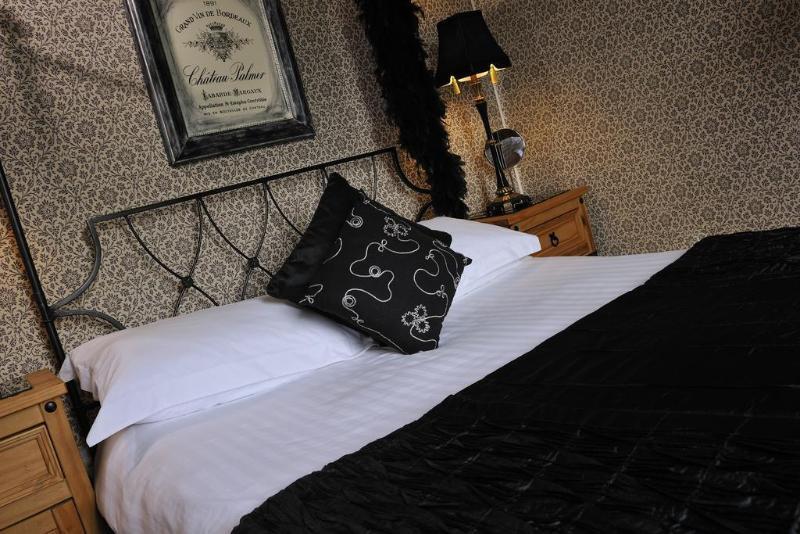 Howarth House ลิธึม เซนต์ แอนน์ส ภายนอก รูปภาพ