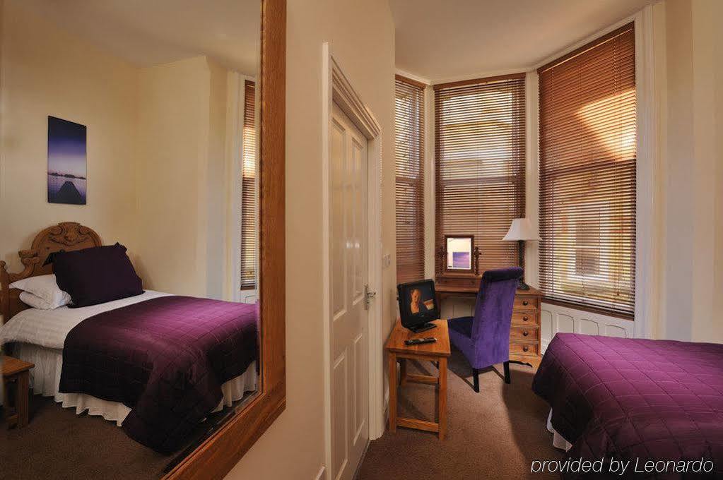 Howarth House ลิธึม เซนต์ แอนน์ส ภายนอก รูปภาพ