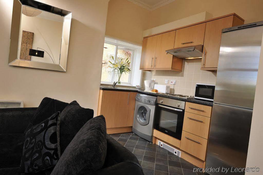 Howarth House ลิธึม เซนต์ แอนน์ส ภายนอก รูปภาพ